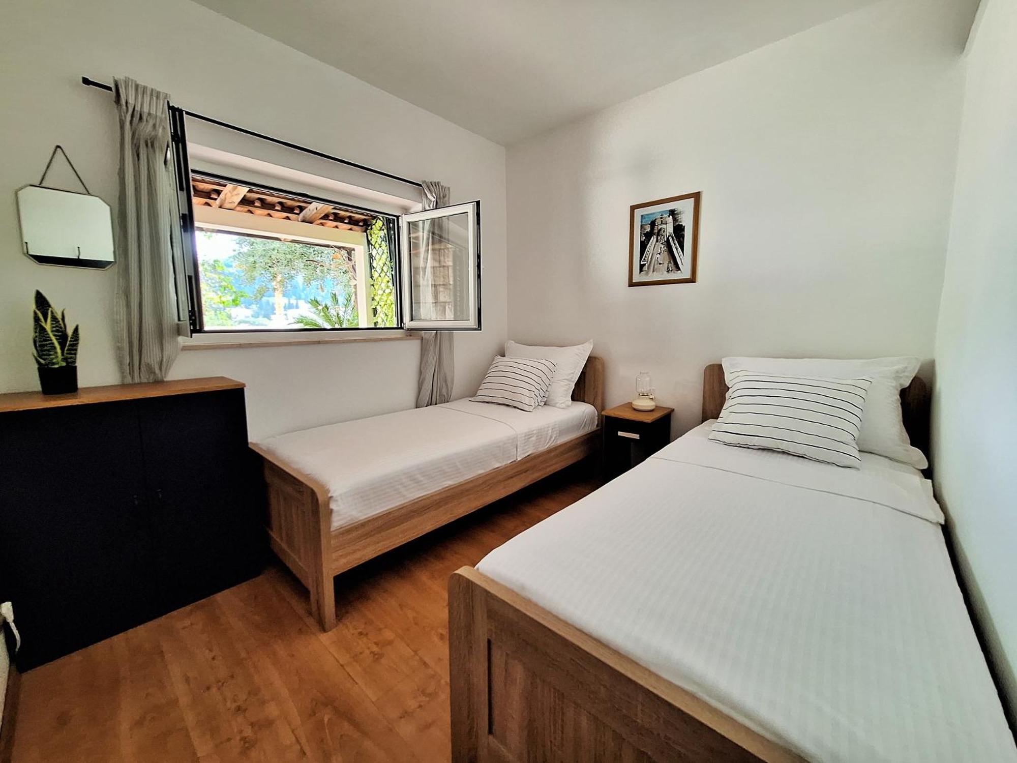 Blue Promenade Apartments Dubrovnik Ngoại thất bức ảnh