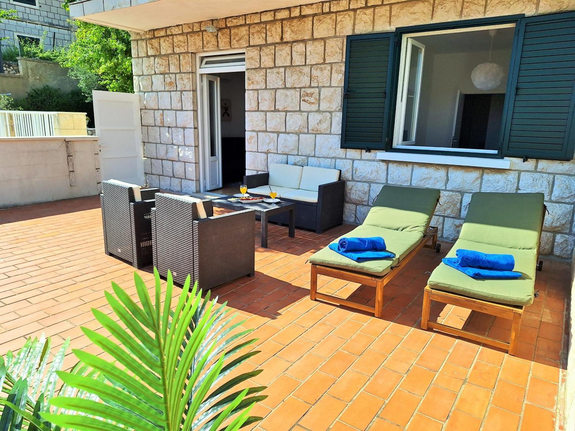 Blue Promenade Apartments Dubrovnik Ngoại thất bức ảnh