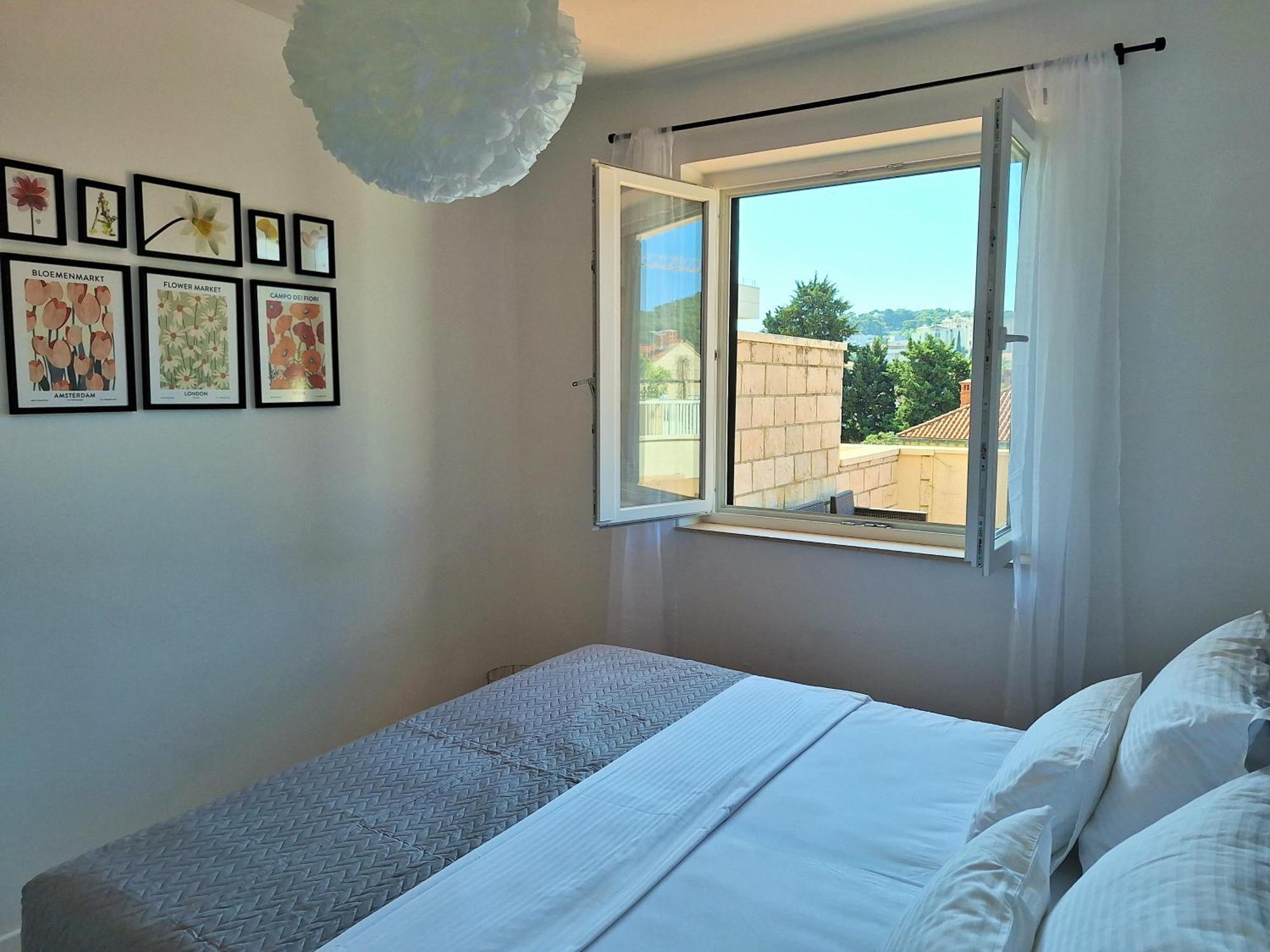 Blue Promenade Apartments Dubrovnik Ngoại thất bức ảnh